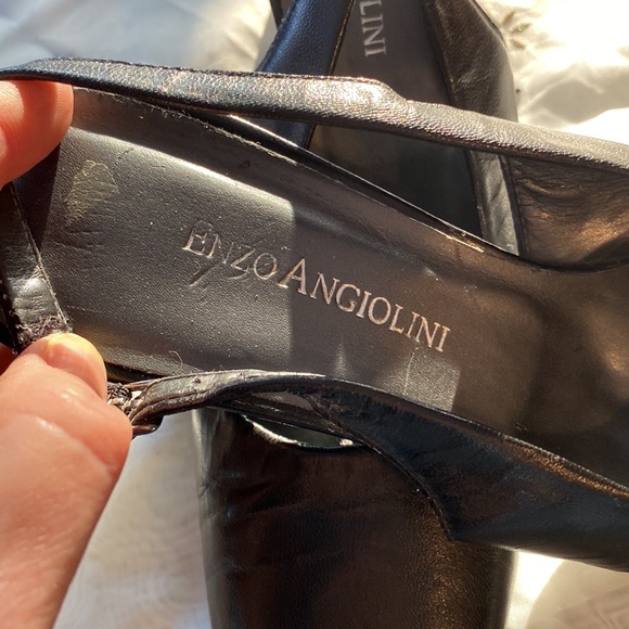 Enzo Angiolini square pumps with squared heel in size 6 1/2. Black leather. - Picture 9 of 11